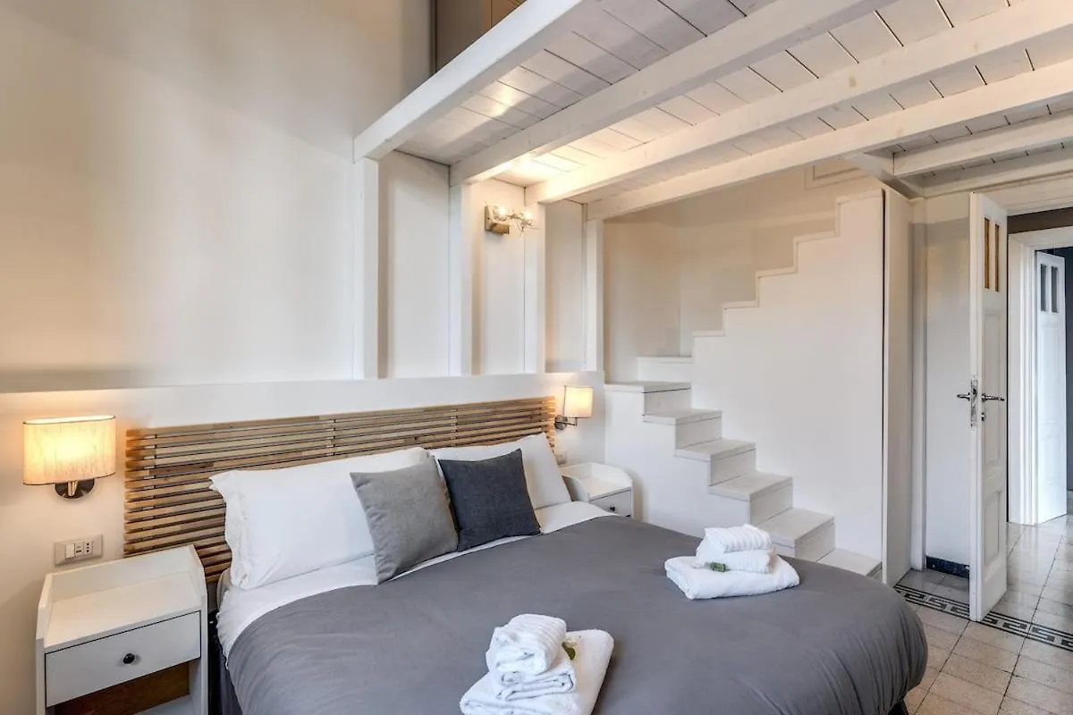Napoleone 2 Bedroom Apartment Rome