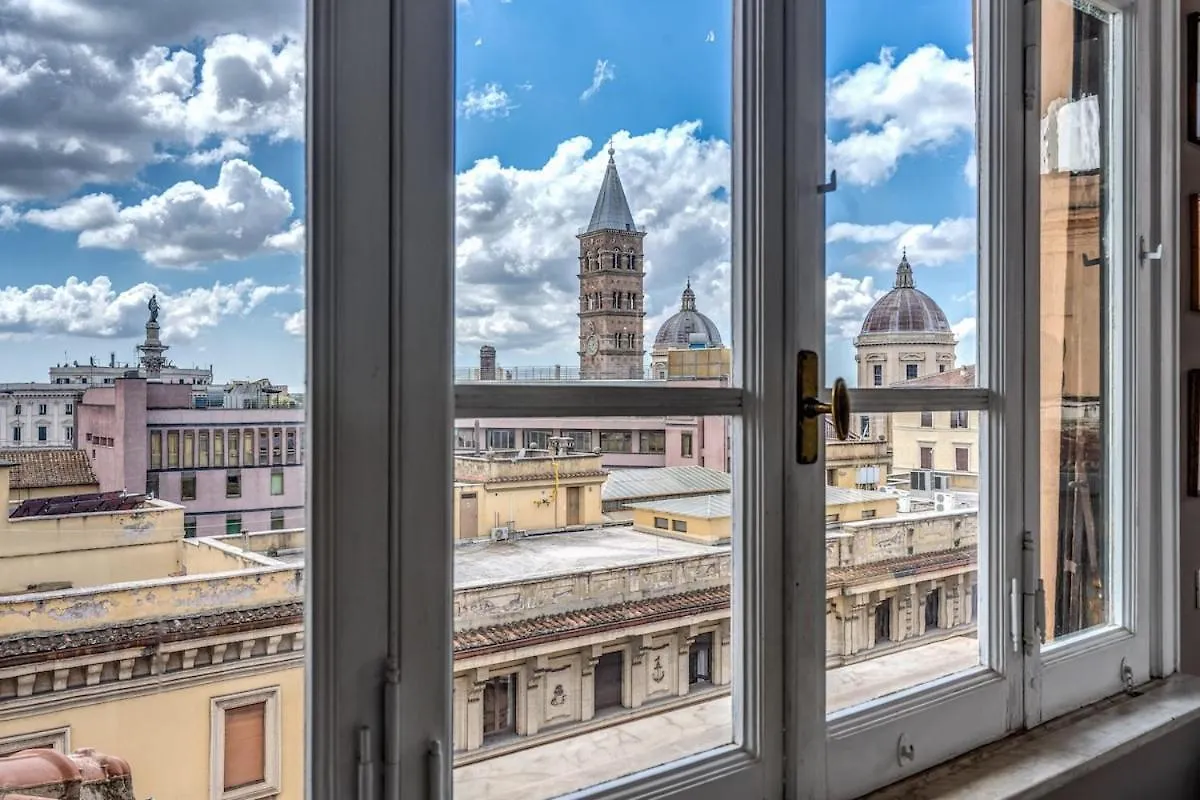 Napoleone 2 Bedroom Apartment Rome
