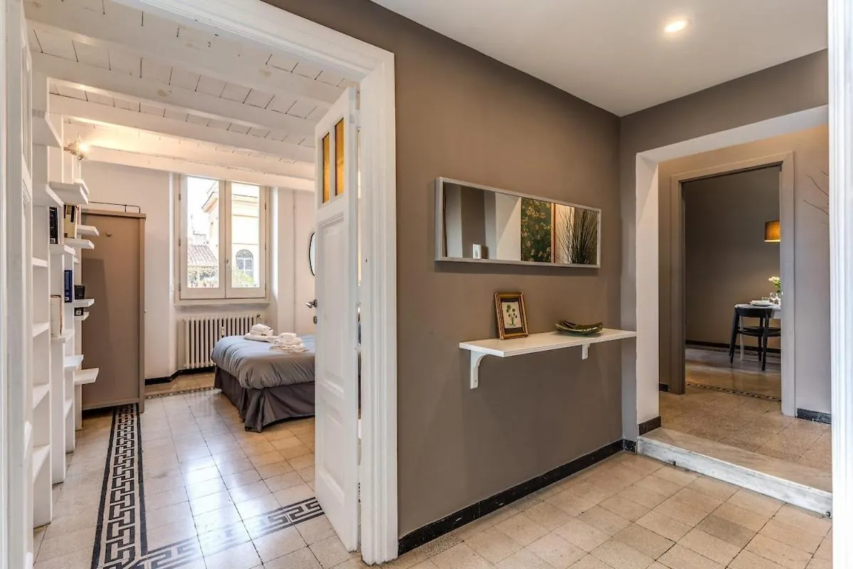 Napoleone 2 Bedroom Apartment Rome